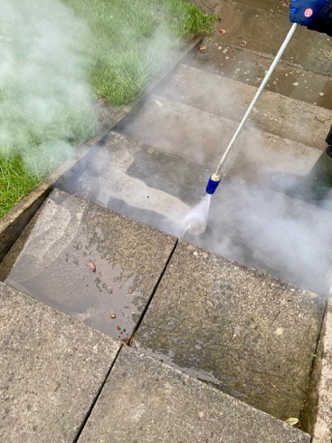 Pressure cleaning in progress — detail 4